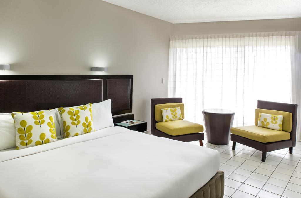Mercure Nadi Buitenkant foto