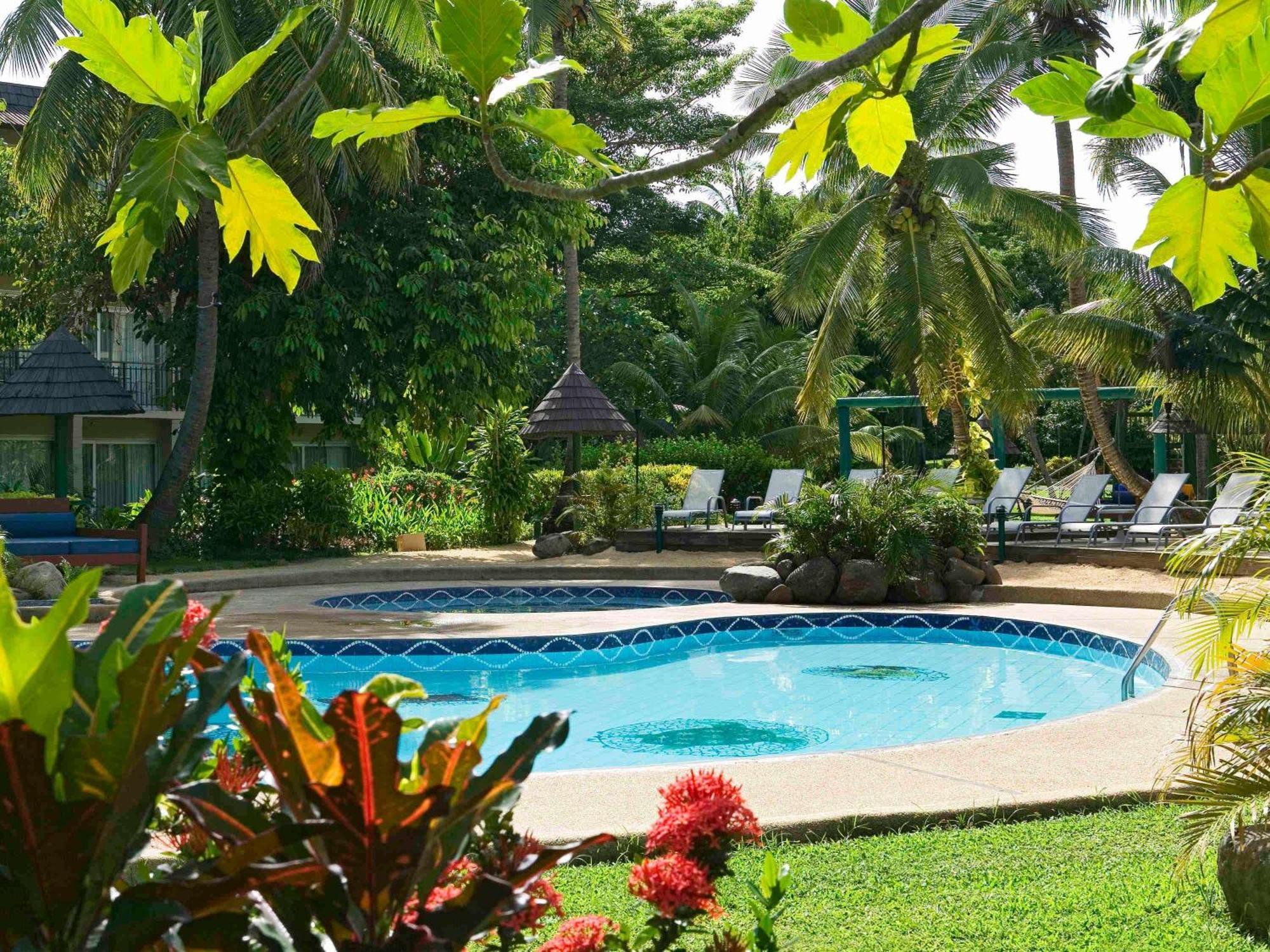 Mercure Nadi Buitenkant foto
