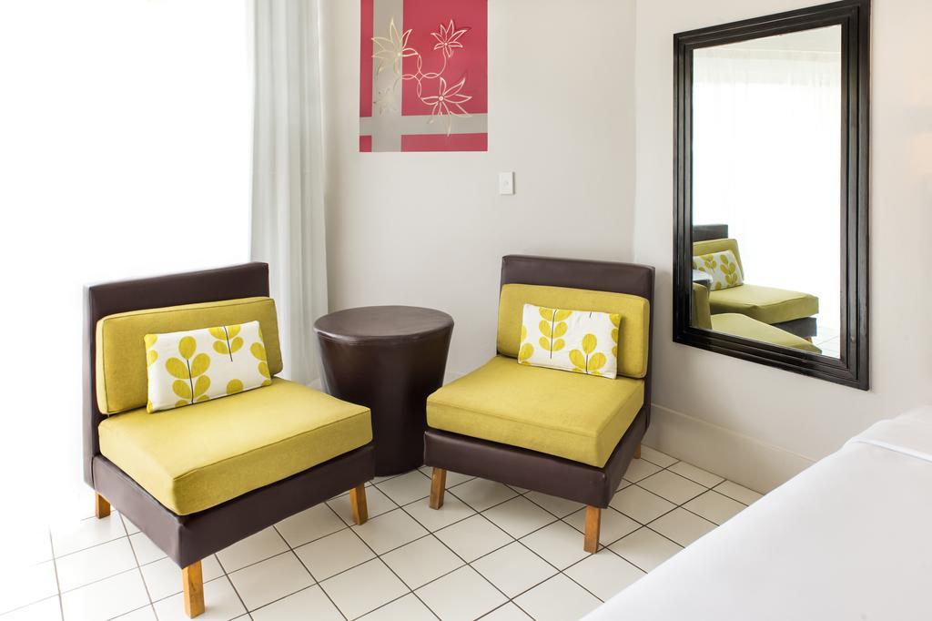Mercure Nadi Buitenkant foto